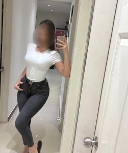 613121956: Chica busca chico en Tarragona