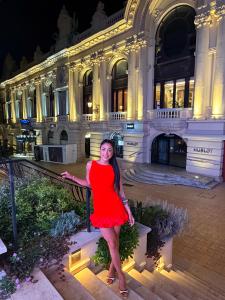 649939956: Chica busca chico en Madrid