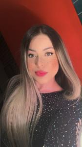 661361177: Chica busca chico en Tarragona