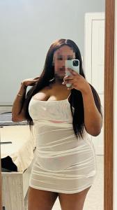 671157698: Chica busca chico en Gerona