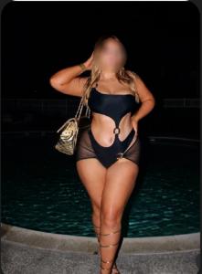 614868503: Chica busca chico en Sevilla