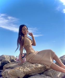 614855810: Chica busca chico en Ibiza