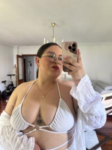 613901129: Chica busca chico en Guipúzcoa