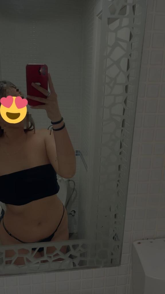 613552433: Chica busca chico en Menorca
