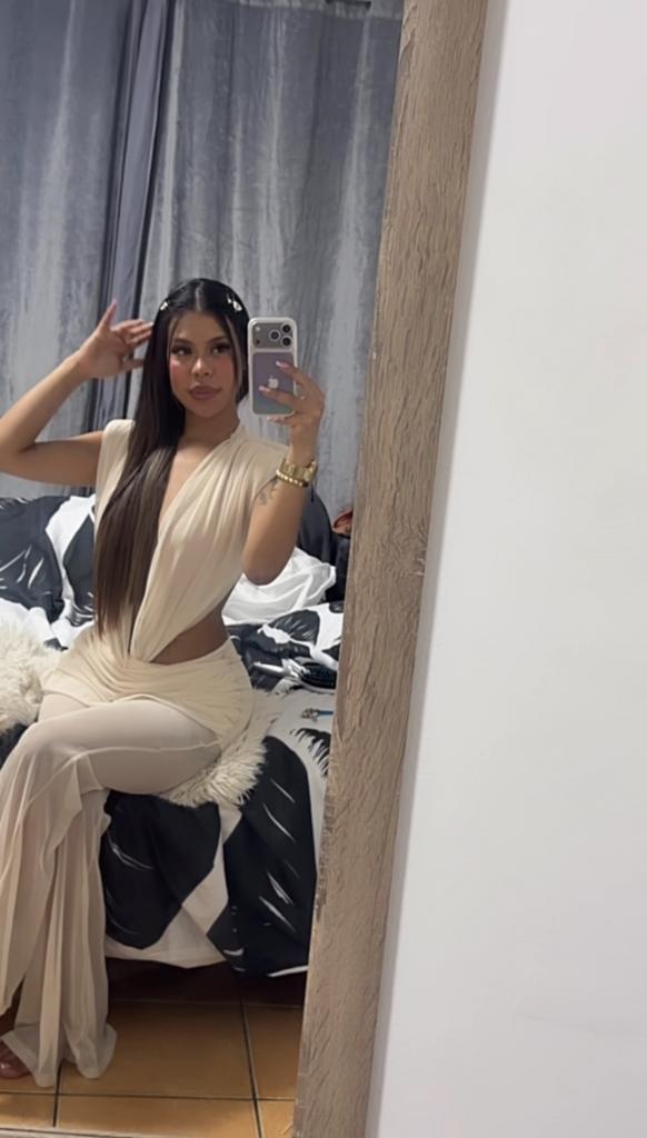 614855810: Chica busca chico en Ibiza