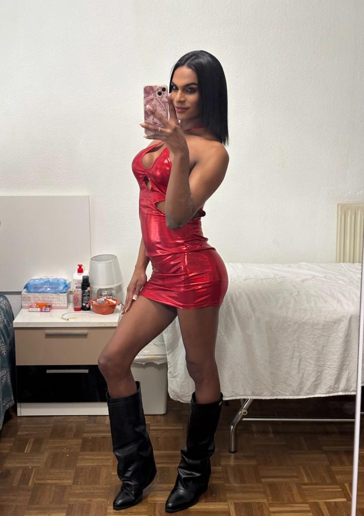 603118221: Transexual en Zaragoza