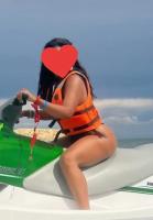 631922894: Chica busca chico en Barcelona