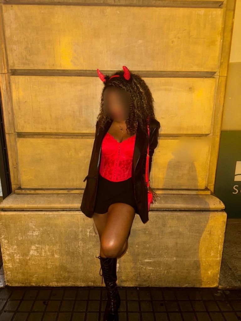 692090556: Chica busca chico en Valladolid