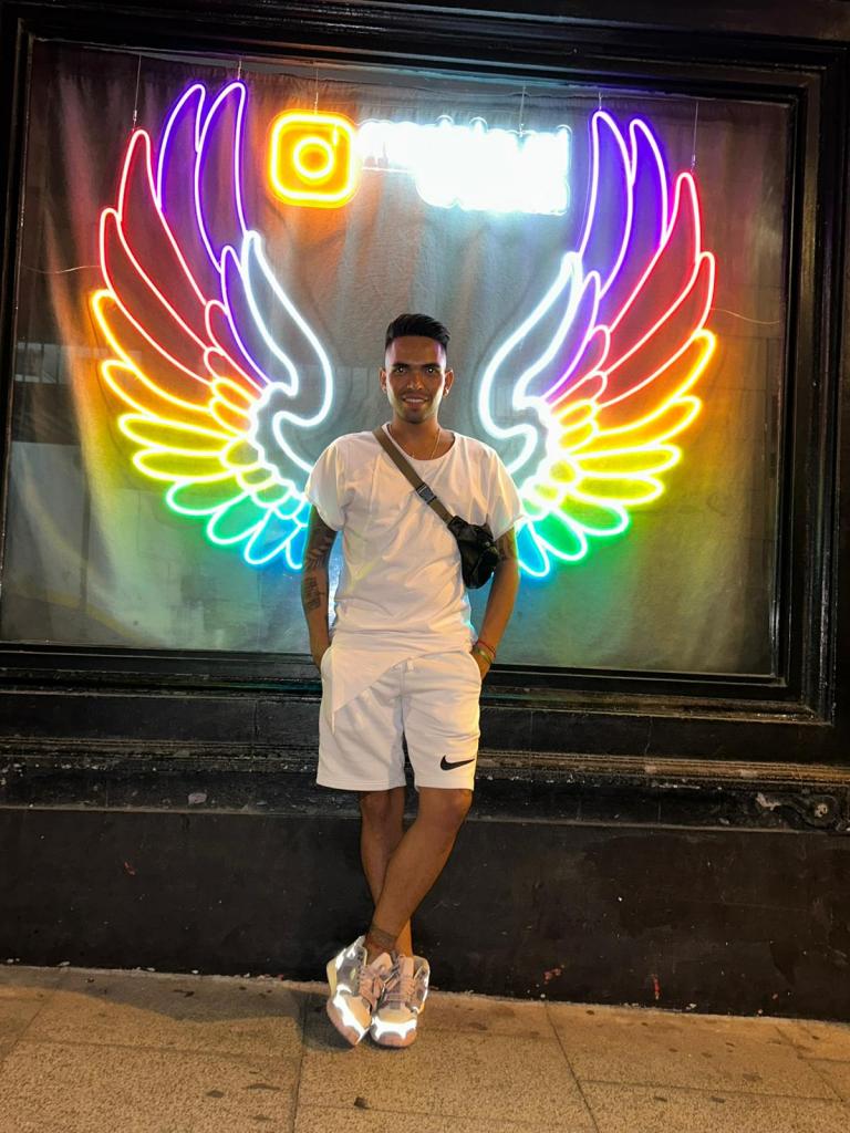 747777896: Chico busca chica en Madrid
