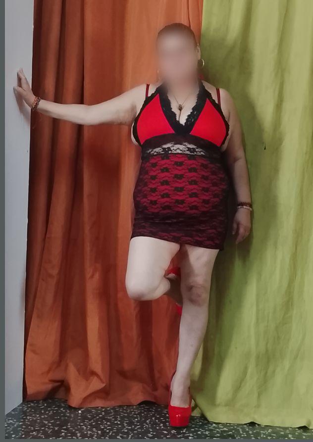674263883: Chica busca chico en Alicante