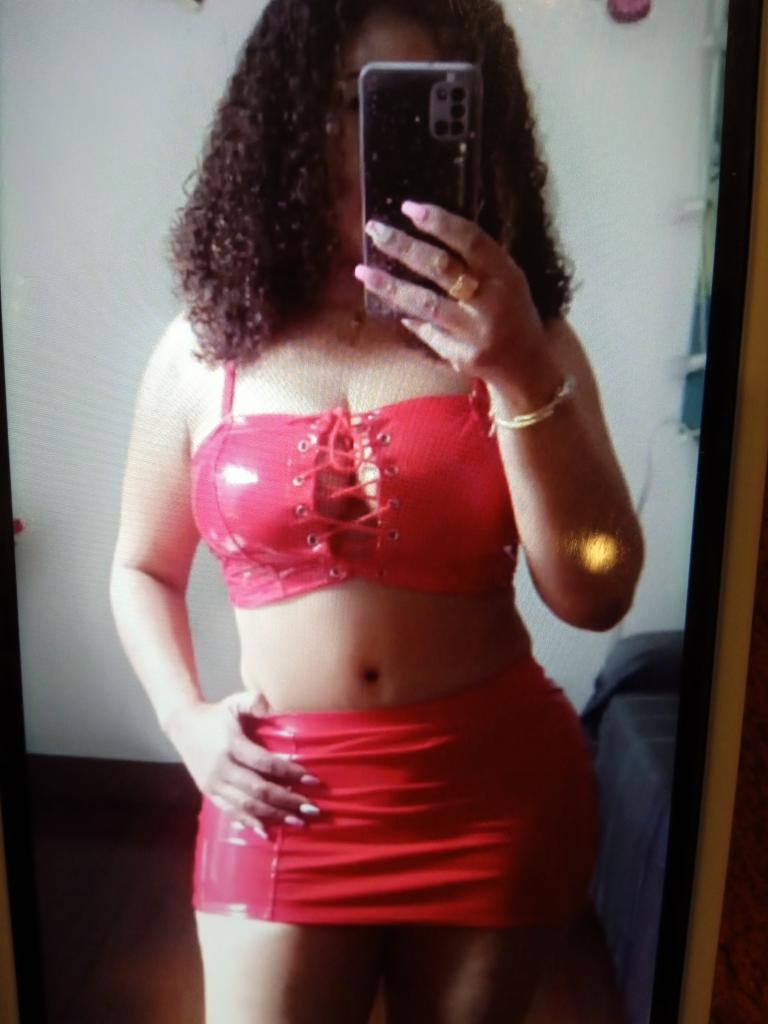 613229942: Chica busca chico en Valladolid