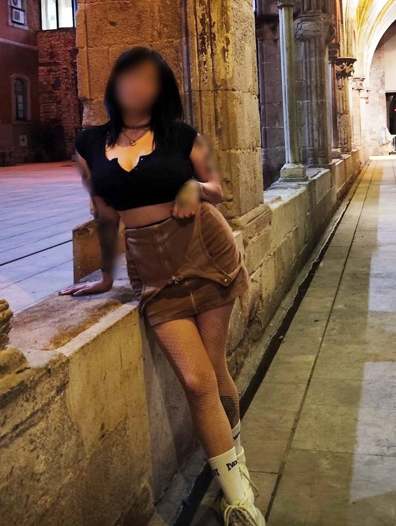 Chica busca chico en Barcelona: 