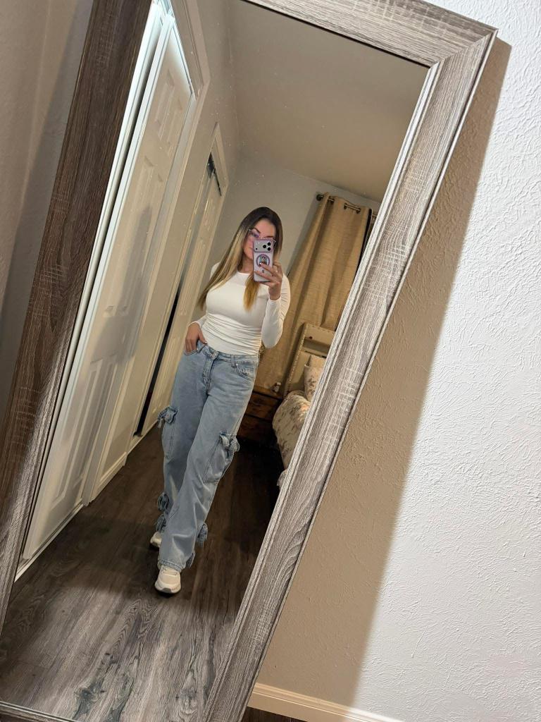 Chica busca chico en Mallorca: 