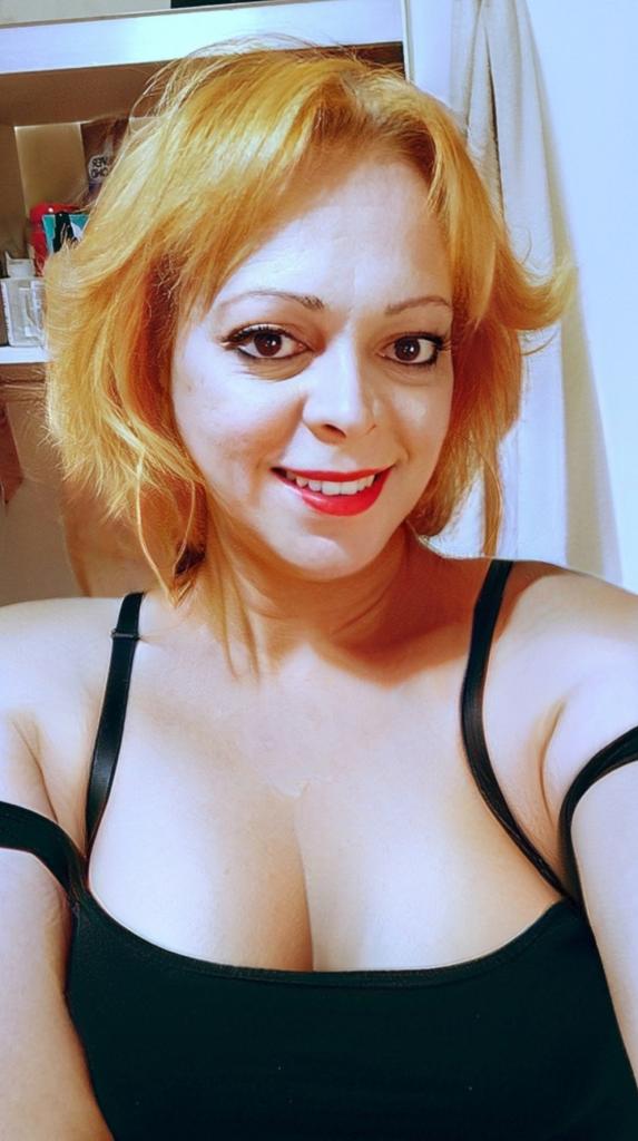 698412059: Travesti en Orense
