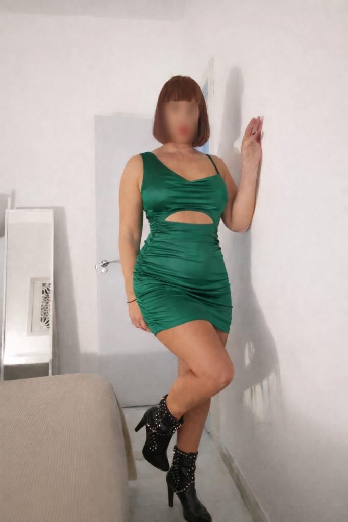 Chica busca chico en Granada: 