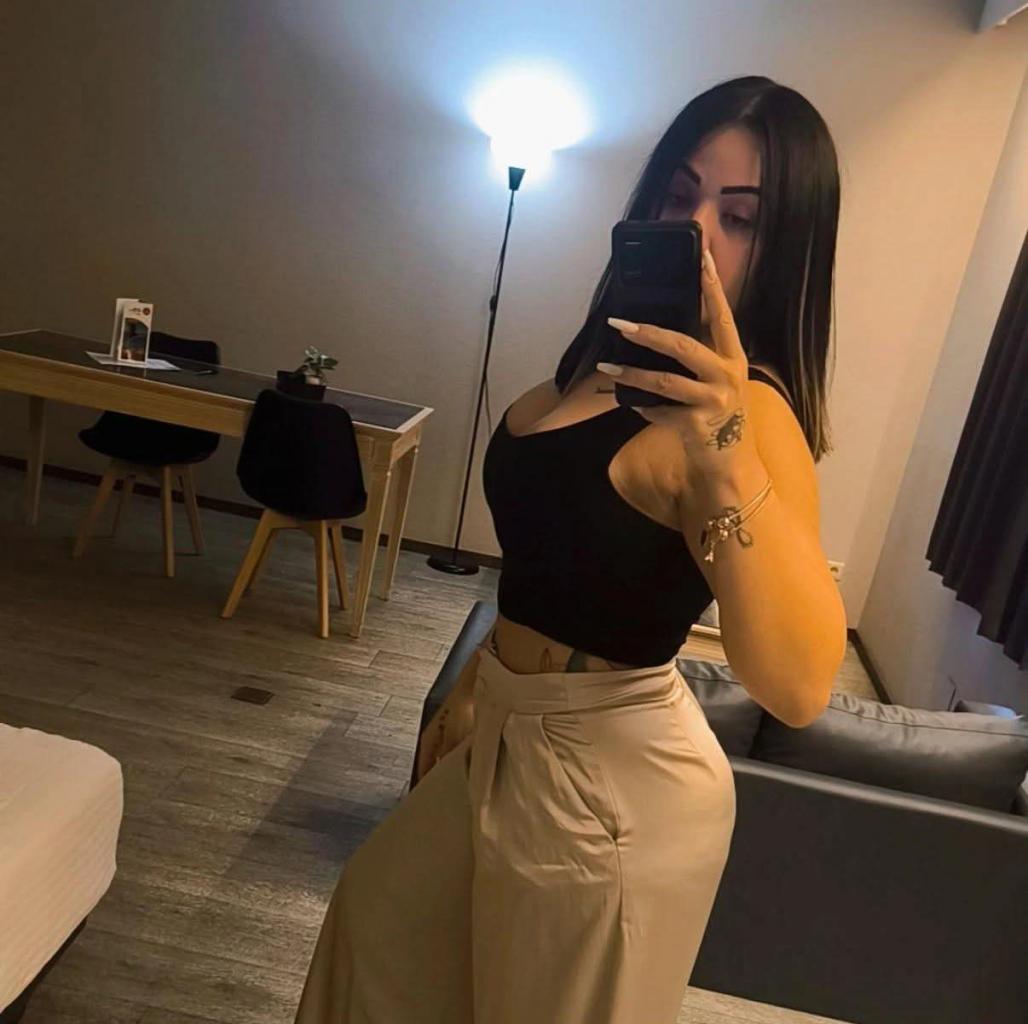 Chica busca chico en Lugo: 