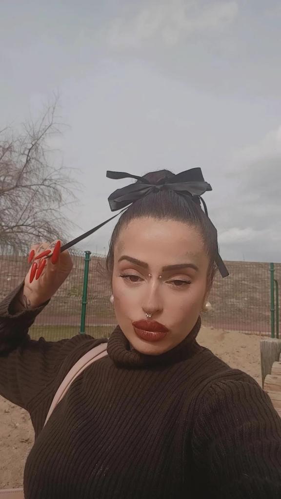 642108227: Chica busca chico en Madrid