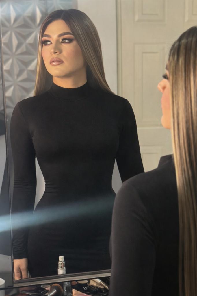 613436351: Transexual en Navarra