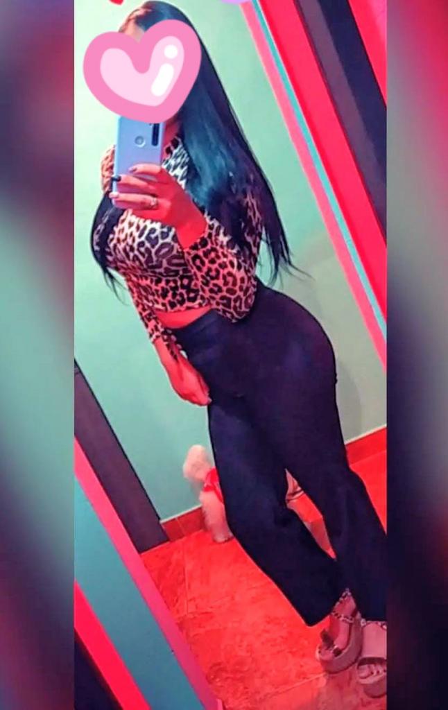 Chica busca chico en Cádiz: 