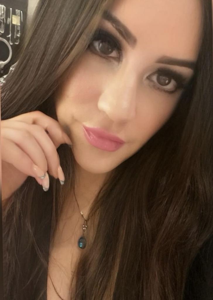 Chica busca chico en Lérida: 