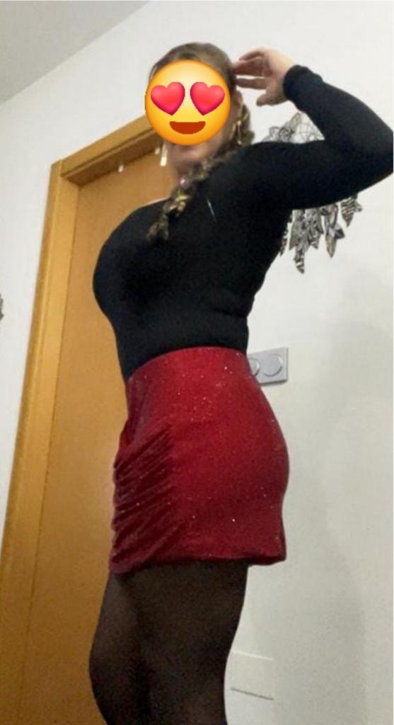 Chica busca chico en Almería: 