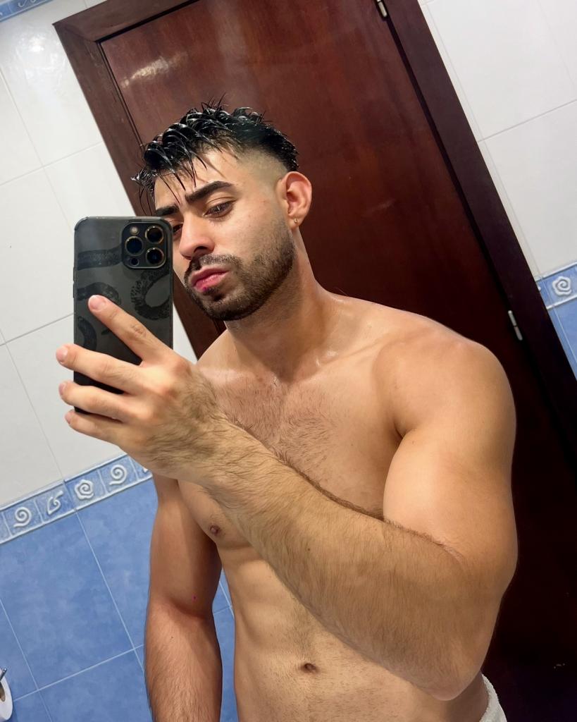 717190769: Chico busca chica en Valencia