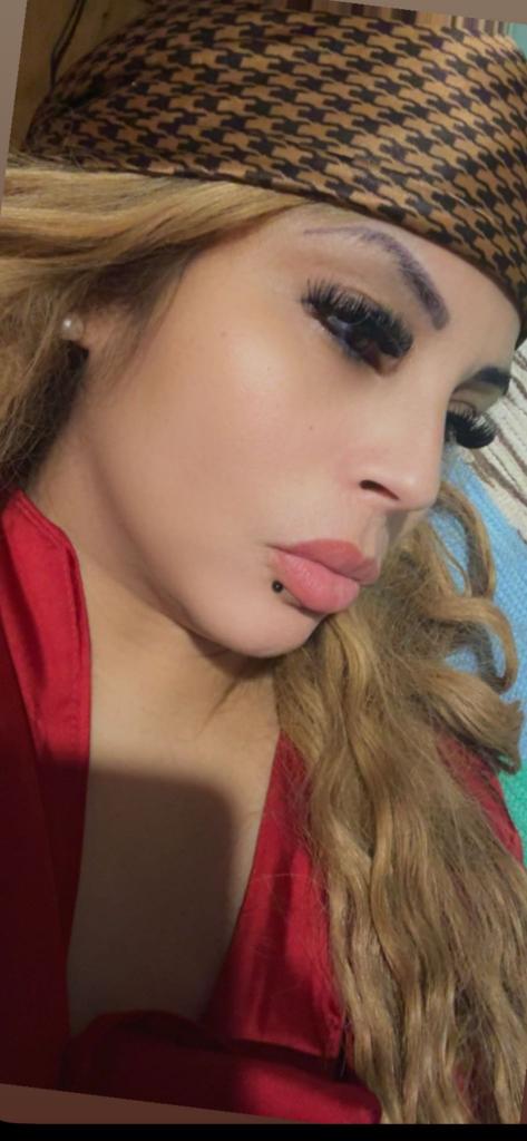 Chica busca chico en Barcelona: 