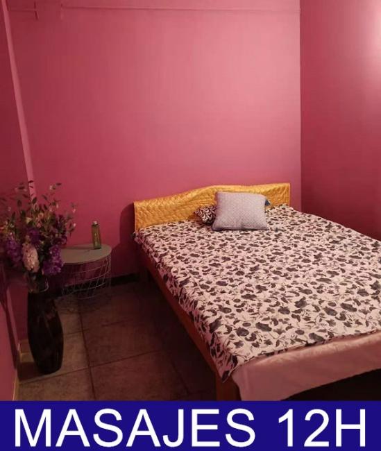 Chica busca chico en Barcelona: 