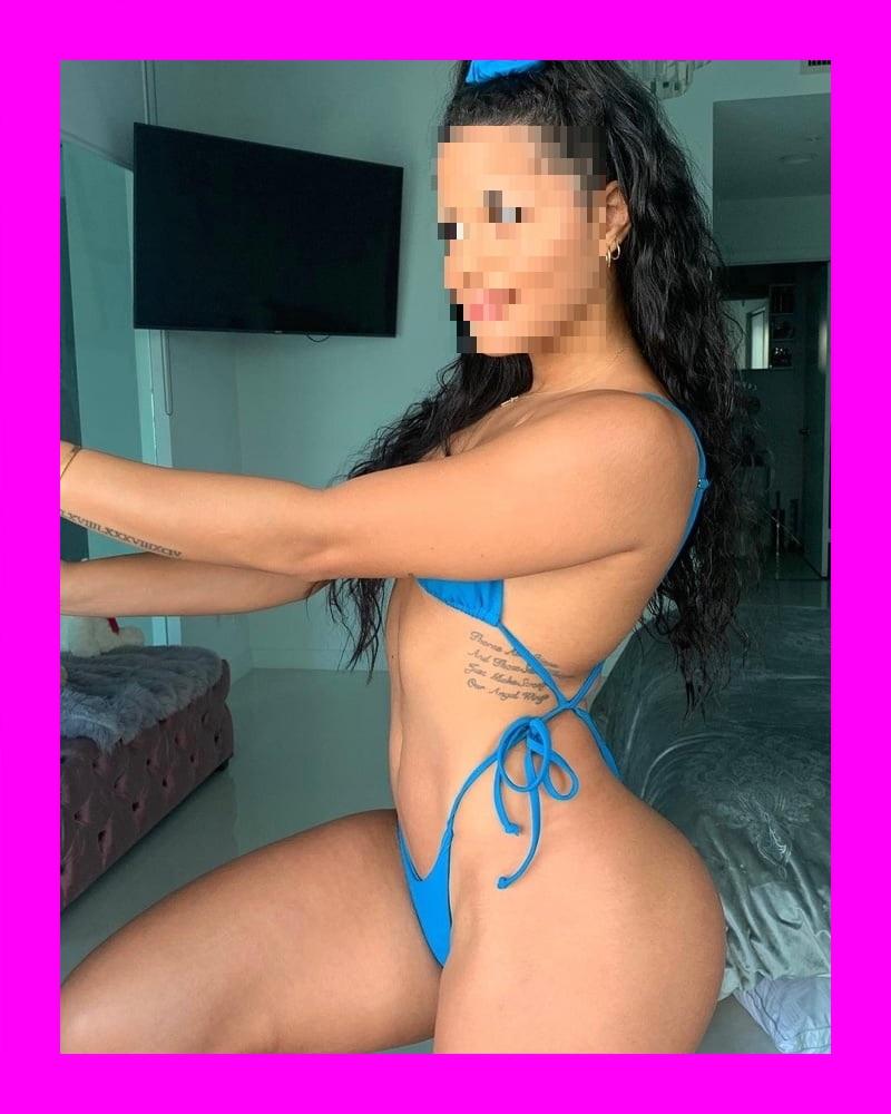 607880223: Chica busca chico en Barcelona