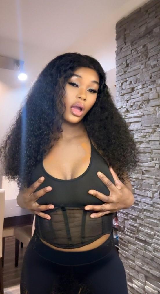 Chica busca chico en Granada: 