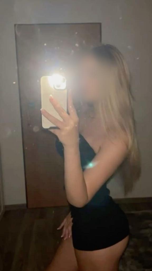 604250481: Chica busca chico en Málaga