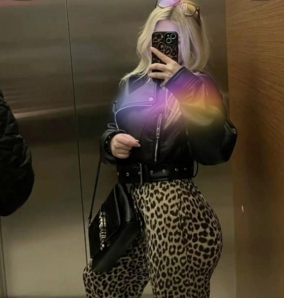 Chica busca chico en Madrid: 