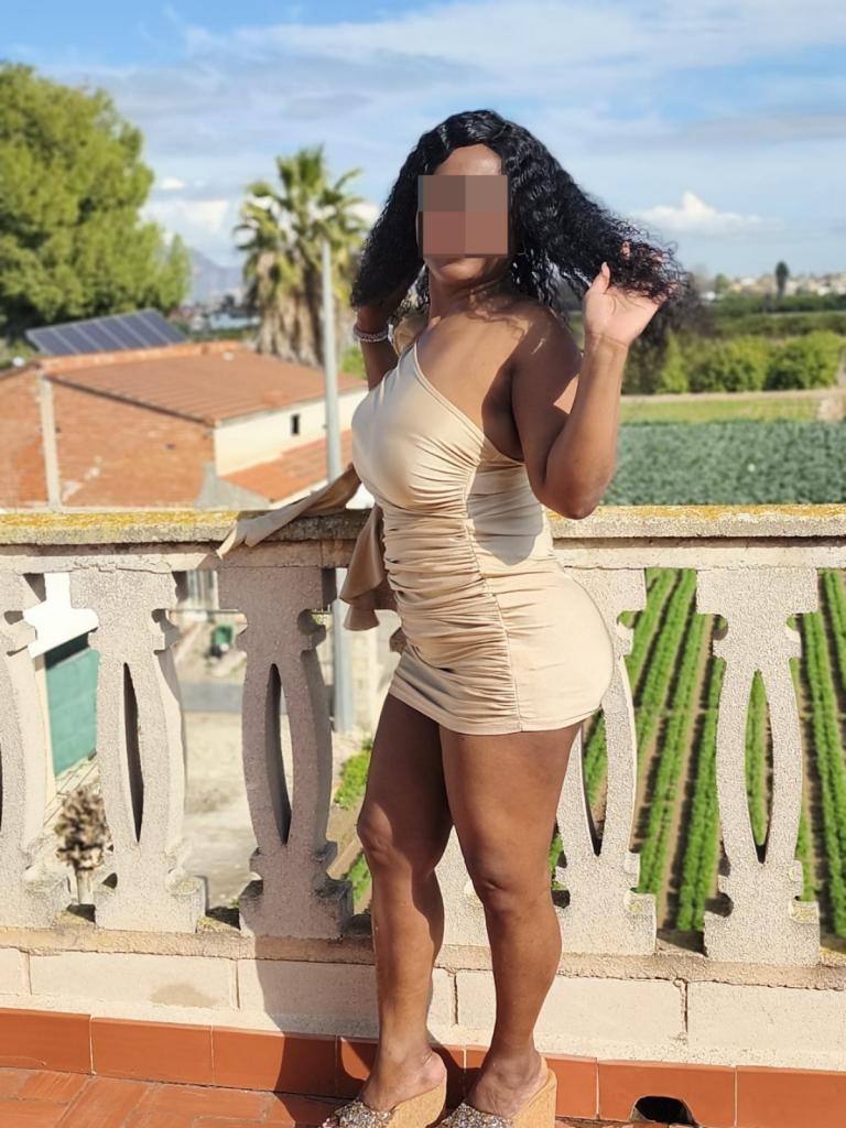 Chica busca chico en Alicante: 