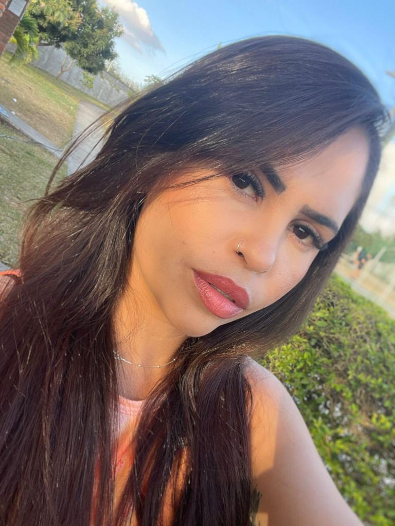 Chico busca chica en Valencia: 