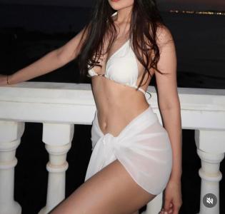 652486245: Chica busca chico en Pontevedra