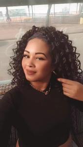 604113086: Chica busca chico en Málaga