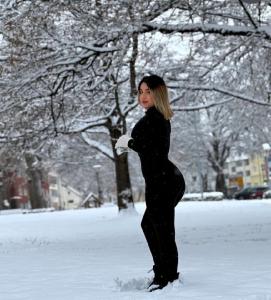 672816466: Chica busca chico en Navarra