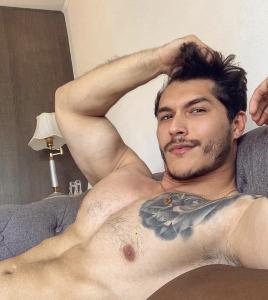 622582989: Chico busca chica en Pontevedra