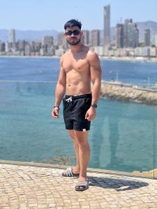 717190769: Chico busca chica en Valencia