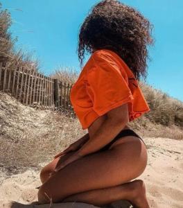 632190831: Chica busca chico en Orense