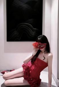 688189402: Chica busca chico en Barcelona