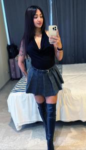 661131294: Chica busca chico en Málaga