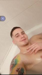 647389307: Chico busca chica en Mallorca