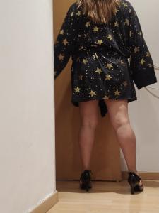 673860478: Chica busca chico en Barcelona