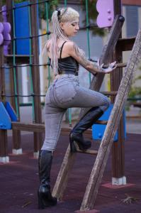 603673319: Chica busca chico en Valencia