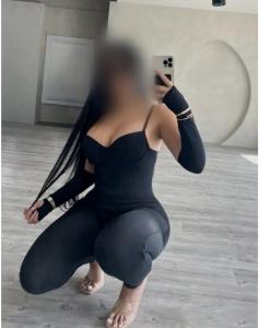 654035745: Chica busca chico en Cáceres