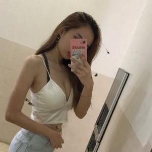 670026660: Chica busca chico en Valencia