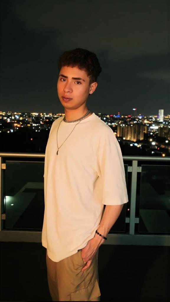 654832352: Chico busca chica en Las Palmas