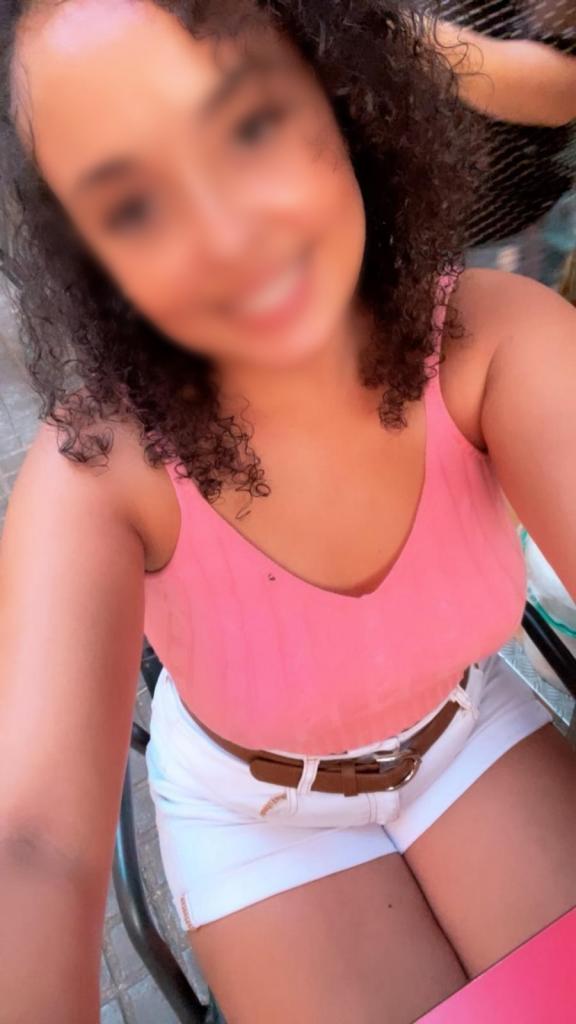 Chica busca chico en Barcelona: 