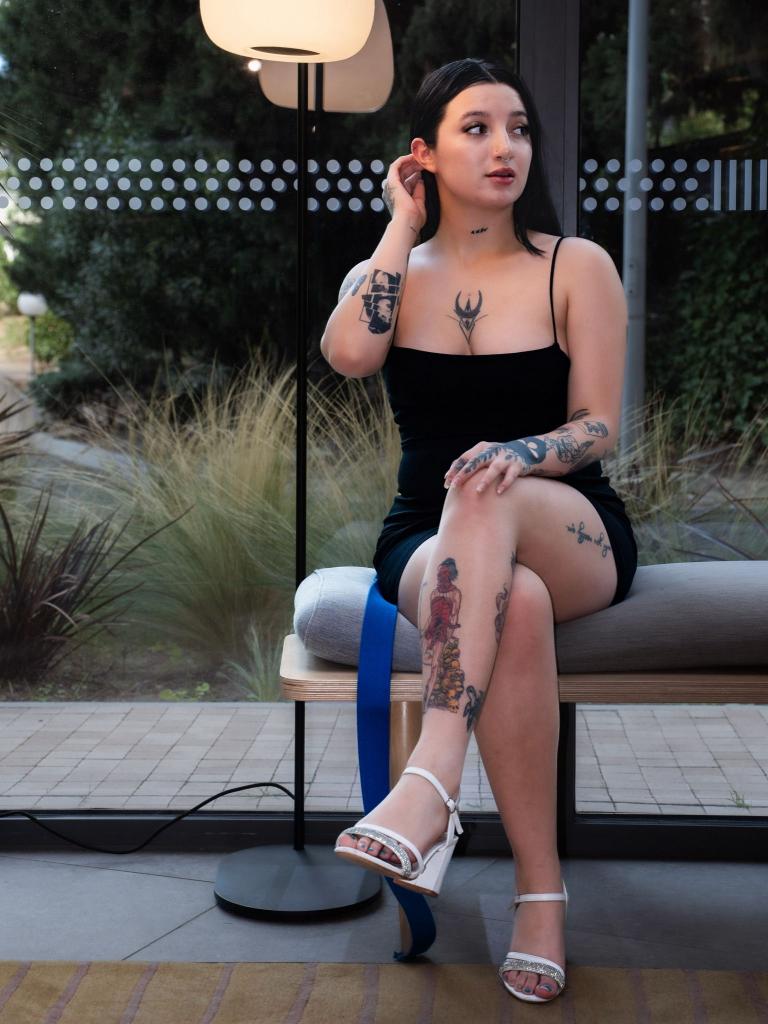 Chica busca chico en Barcelona: 